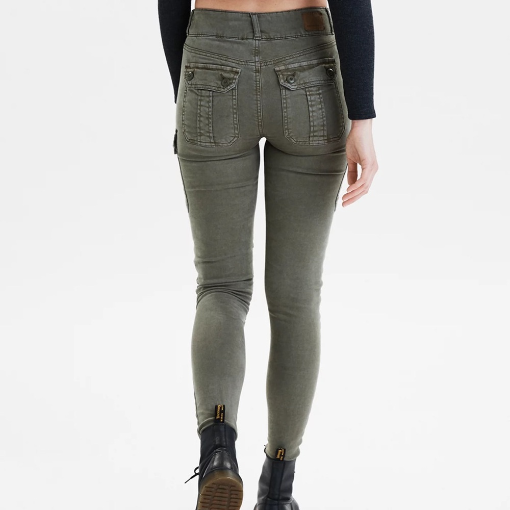 American Eagle Super Hi-rise Cargo Jeggings